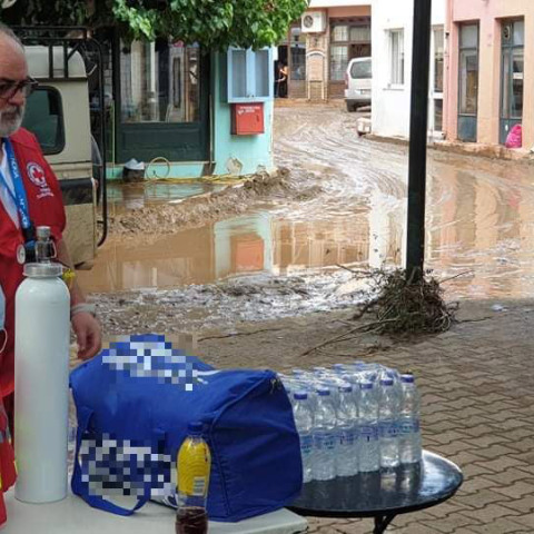 Στην πληγείσα Εύβοια ο Ελληνικός Ερυθρός Σταυρός 