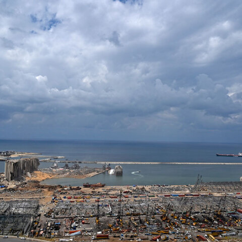 Έκρηξη στη Βηρυτό: Αεροφωτογραφία δείχνει το μέγεθος της καταστροφής στο λιμάνι