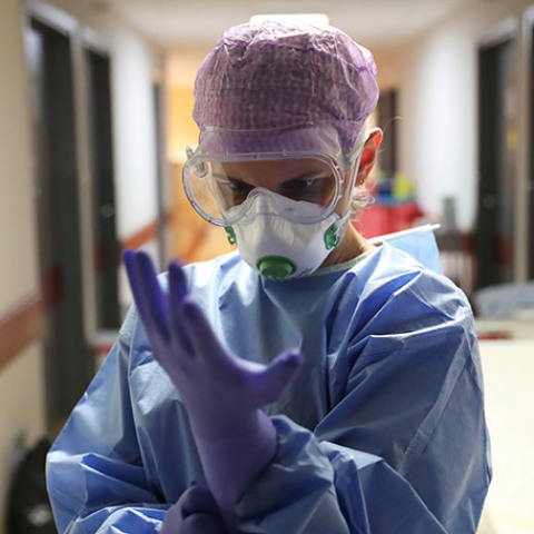 Κορωνοϊός - Πολωνία - Σε ύφεση η οικονομία