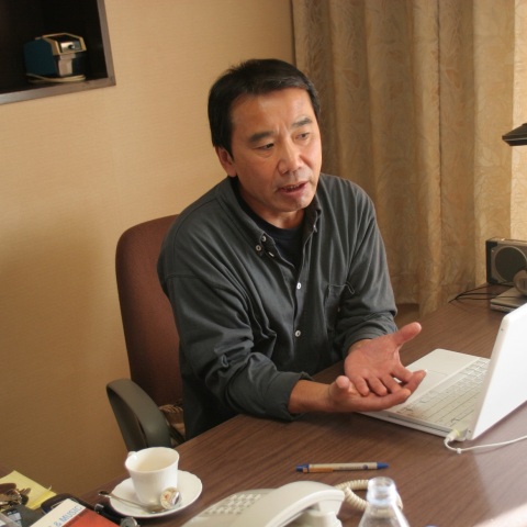 Ο συγγραφέας Χαρούκι Μουρακάμι