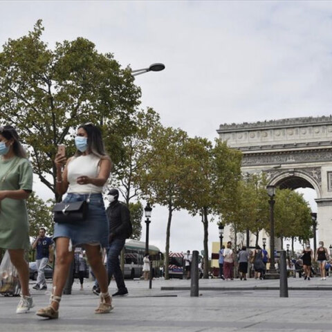Κορωνοϊός στη Γαλλία