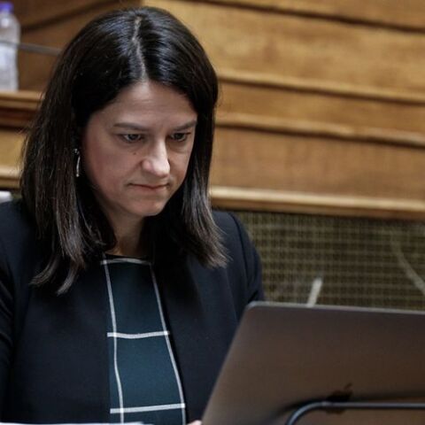 Νίκη Κεραμέως 