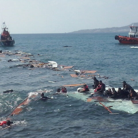 ΑΡΧΕΙΟ - Λιμενικό - Διιάσωση μεταναστών, προσφύγων 