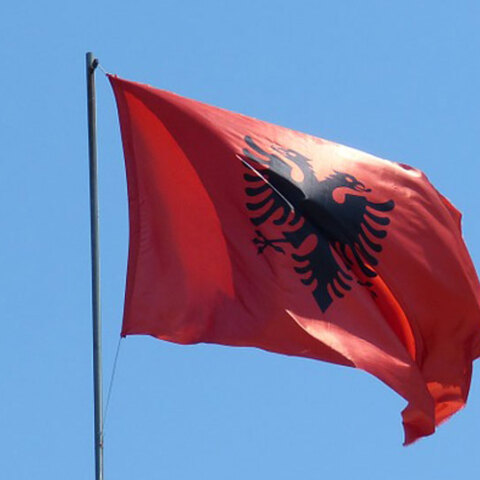 Αλβανική σημαία 