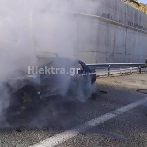 Φωτιά σε όχημα στην Εθνική Οδό