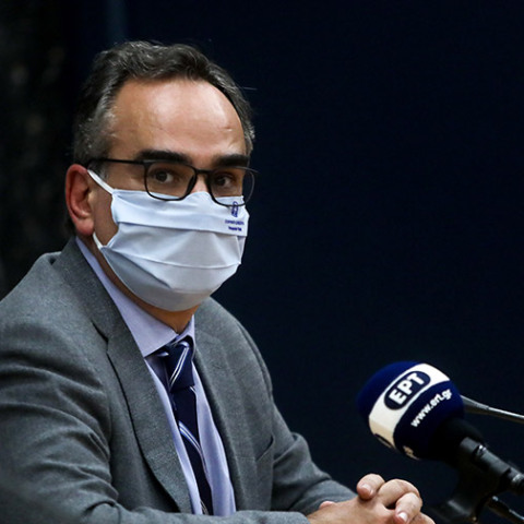 Βασίλης Κοντοζαμάνης 