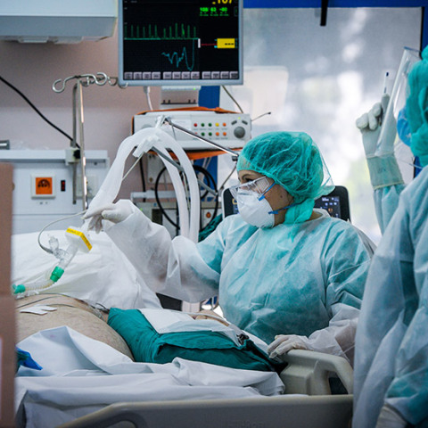 Κορωνοϊός - ΜΕΘ