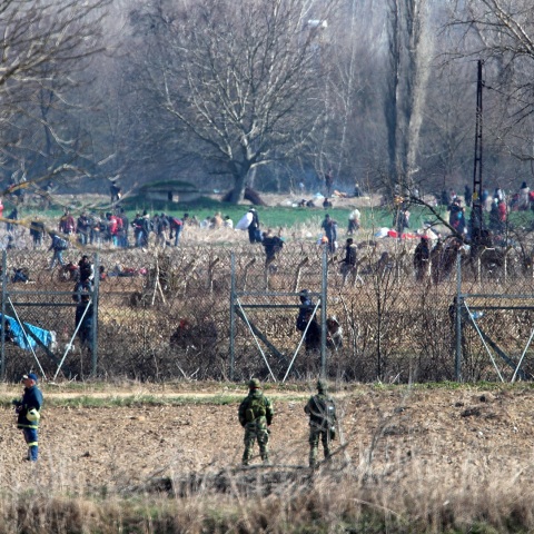  Την εκτίμηση ότι η Τουρκία θα πιέσει και με το μεταναστευτικό εξέφρασε ο αναπληρωτής υπουργός Μετανάστευσης και Ασύλου Γιώργος Κουμουτσάκος