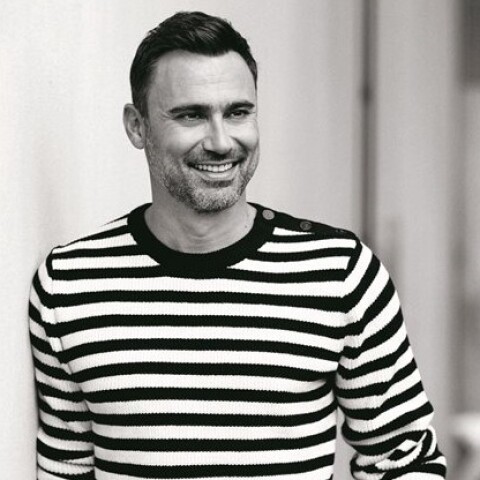 Γιώργος Καπουτζίδης 