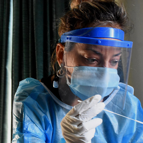 Δειγματοληπτικούς ελέγχους για τον SARS COVID-19 