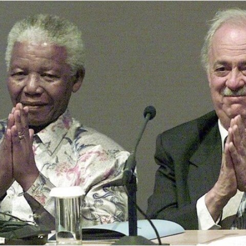 Ο Γιώργος Μπίζος με τον Νέλσον Μαντέλα