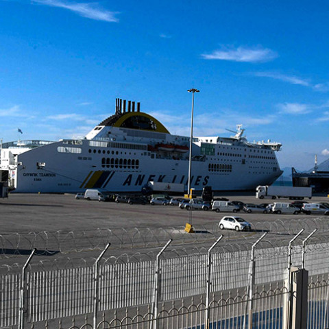 ΣΤΙΓΜΙΟΤΥΠΑ ΑΠΟ ΤΟ ΛΙΜΑΝΙ ΤΗΣ ΠΑΤΡΑΣ 