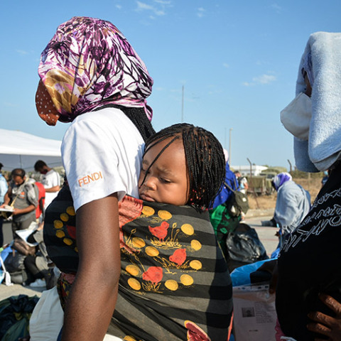 ΠΡΟΧΕΙΡΗ ΔΟΜΗ ΣΤΟ ΚΑΡΑ ΤΕΠΕ ΛΕΣΒΟΥ