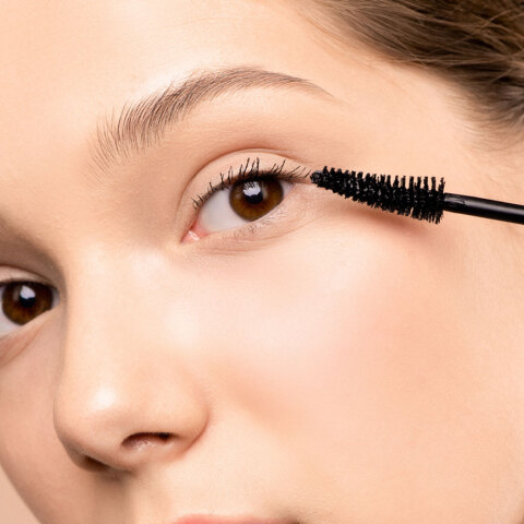 Κοντινή φωτογραφία σε γυναικείο πρόσωπο