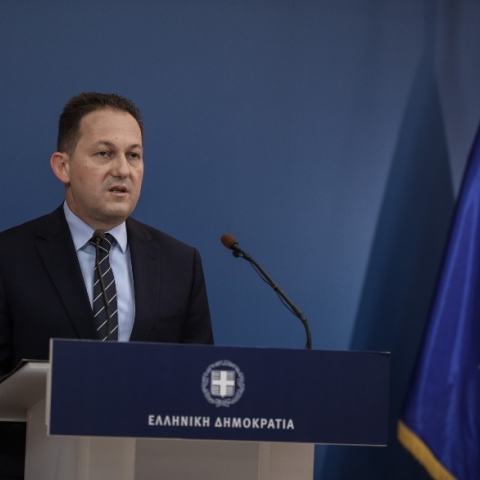 Ο κυβερνητικός εκπρόσωπος, Στέλιος Πέτσας