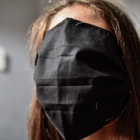 Μάσκα μεγάλου μεγέθους 