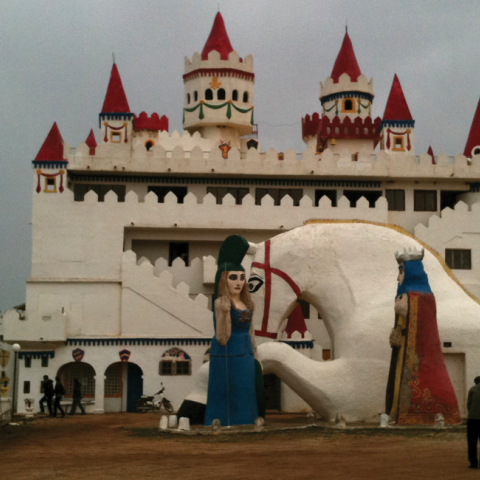 «Βγάλατε καμία φωτογραφία;»