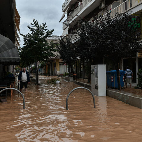 Φονικές πλημμύρες στην Καρδίτσα από την κακοκαιρία «Ιανός» - Νεκρός εντοπίστηκε ο 62χρονος αγνοούμενος