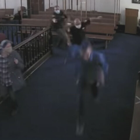 Κινηματογραφική απόδραση υπόδικου από δικαστήριο στις ΗΠΑ