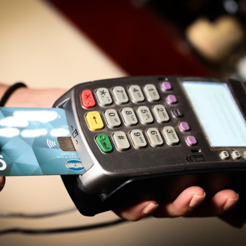 Μηχάνημα POS- Συναλλαγές με κάρτα