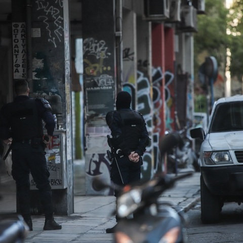 Επιχείρηση της αστυνομίας σε κατάληψη στα Εξάρχεια