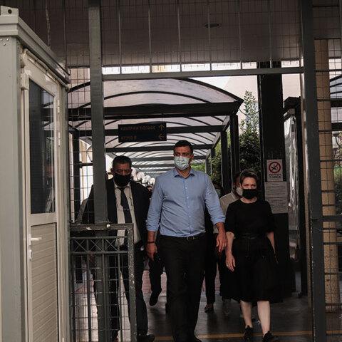 Ο υπουργός Υγείας Βασίλης Κικίλιας στο νοσοκομείο «Λαϊκό»