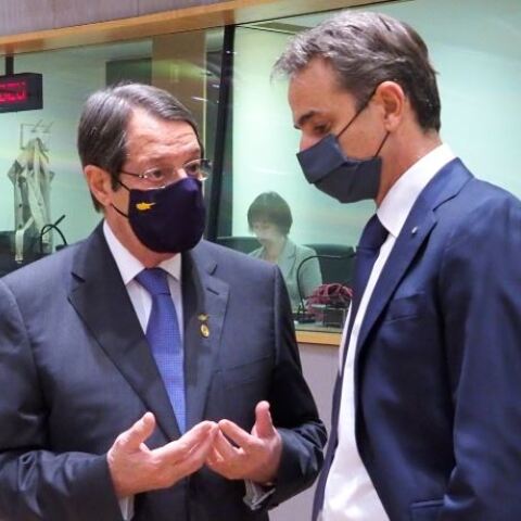 mitsotakis-anastasiadis.jpg