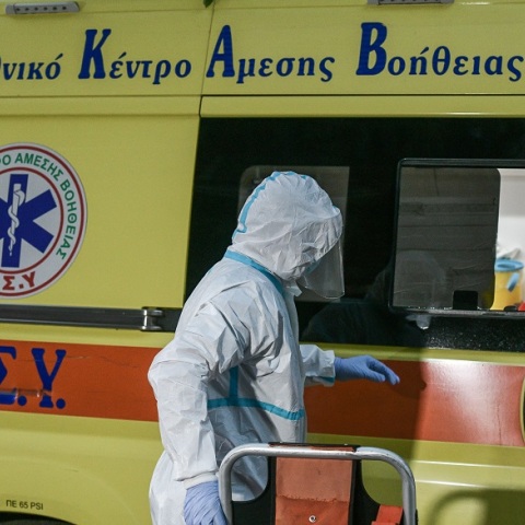 Ασθενοφόρο - Άγιος Παντελεήμονας