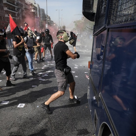 Επεισόδια έξω από το Εφετείο Αθηνών 