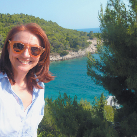 Οι Σπέτσες της Τατιάνας Λύγαρη