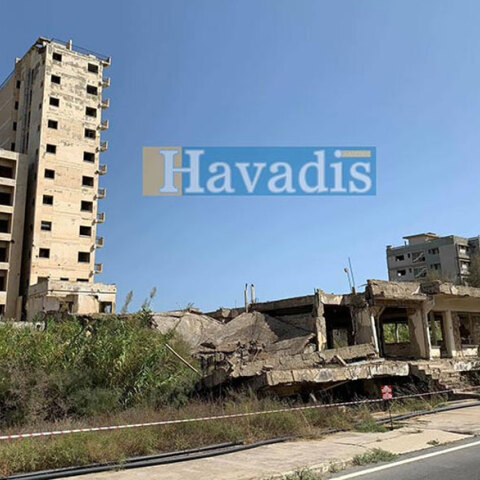 Τα κτίρια είναι ερειπωμένα στα Βαρώσια στην Κύπρο, τα οποία άνοιξαν μετά από 46 χρόνια