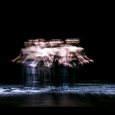 Από την παράσταση ION 