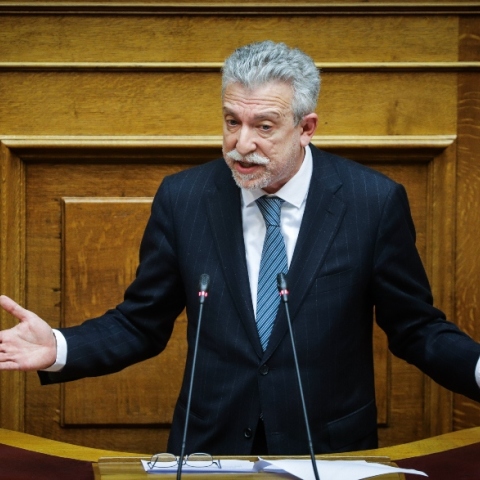 Σταύρος Κοντονής