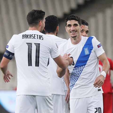 Μάνταλος και Μπακασέτα οι σκόρερ στη νίκη της Εθνικής Ελλάδος με 2-0 κόντρα στη Μολδαβία