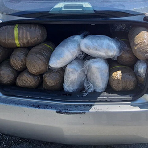 Φορτωμένο με κάνναβη το πορτμπαγκάζ αυτοκινήτου