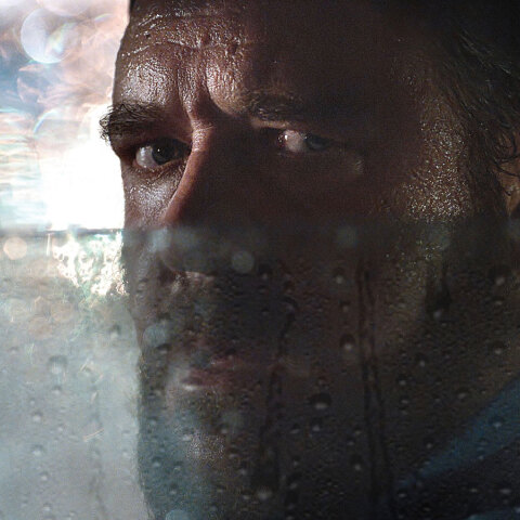 Ο Ράσελ Κρόου στην ταινία Έκρηξη θυμού (Unhinged)