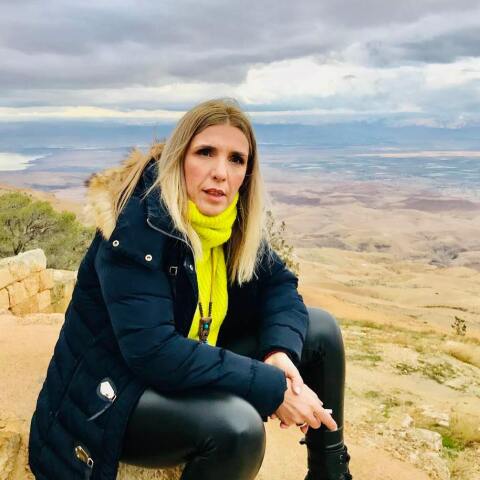 Η δημοσιογράφος Ρένα Κουβελιώτη 