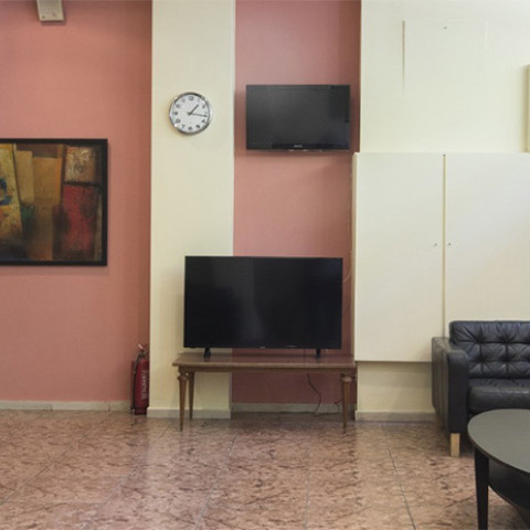 Άποψη του χώρου του σαλονιου της "Εστίας των Αθηνών" μετά τις εργασίες ανακαίνισης