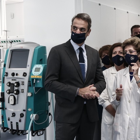 Ο Κυριάκος Μητσοτάκης στα εγκαίνια των ΜΕΘ στο νοσοκομείο «Σωτηρία»