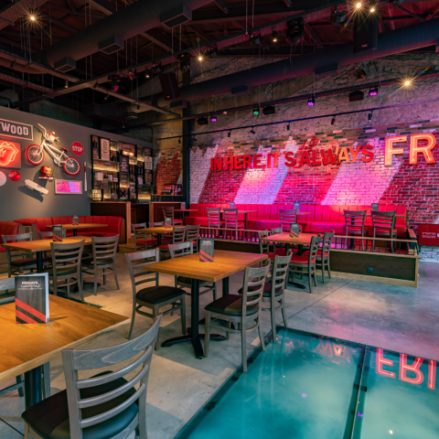 Νέο κατάστημα TGIFridays στο Σύνταγμα