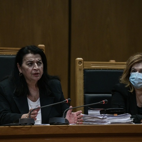 Στιγμιότυπο από τη δίκη της Χρυσής Αυγής 