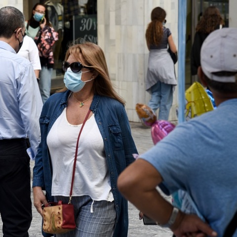 Μάσκα για τον κορωνοϊό