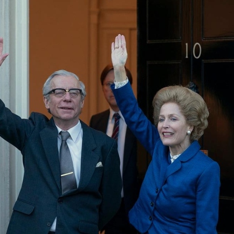 Η Τζίλιαν Αντερσον στην τέταρτη σεζόν του «The Crown»