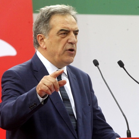 Ο ακαδημαϊκός Κωνσταντίνος Γάτσιος, καθηγητής του Οικονομικού Πανεπιστημίου Αθηνών, καταθέτει τις προτάσεις του για το ζήτημα της ασφάλειας στα πανεπιστήμια