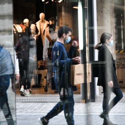 Κορωνοϊός: Αλλάζουν όλα από την Τρίτη 3 Νοεμβρίου – Αναλυτικά το νέο σχέδιο περιοριστικών μέτρων μετά τη ραγδαία αύξηση κρουσμάτων