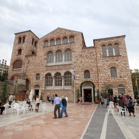 Λιτανεια στον Ι.Ν. Αγίου Δημητρίου στη Θεσσαλονίκη