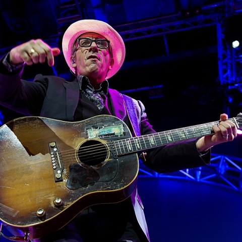 Έλβις Κοστέλο