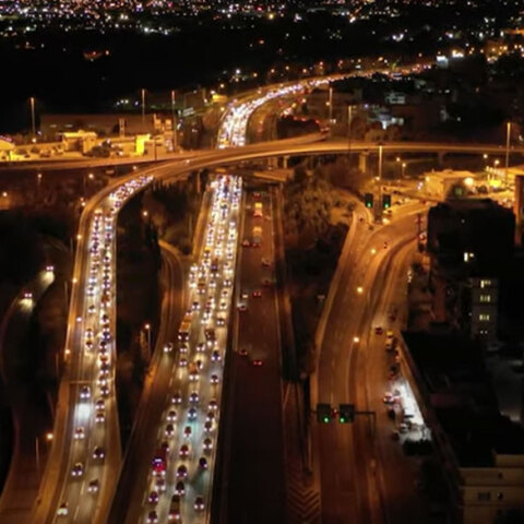 Το απίστευτο μποτιλιάρισμα στον Κηφισό, όπως το κατέγραψε drone, μια ημέρα πριν ενεργοποιηθεί το lockdown