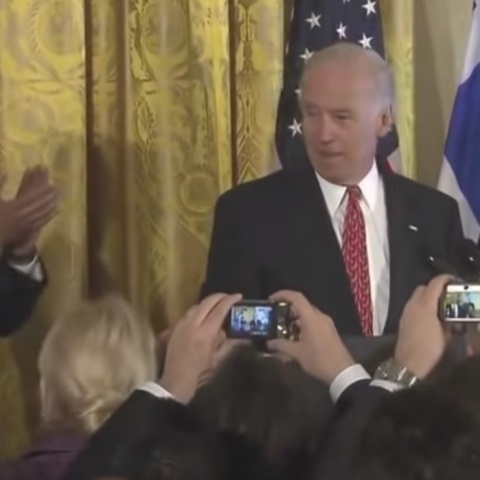 Ο Τζο Μπάιντεν στον Λευκό Οίκο το 2009