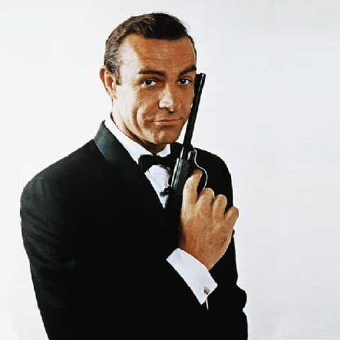 Ο Σον Κόνερι ως Τζέιμς Μποντ